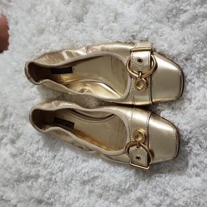 Louis vuitton gold flats -- 50% OFF EVERYTHING IN MY CLOSET😀🙂😛
